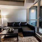Gladstone Suites - Toronto Central
